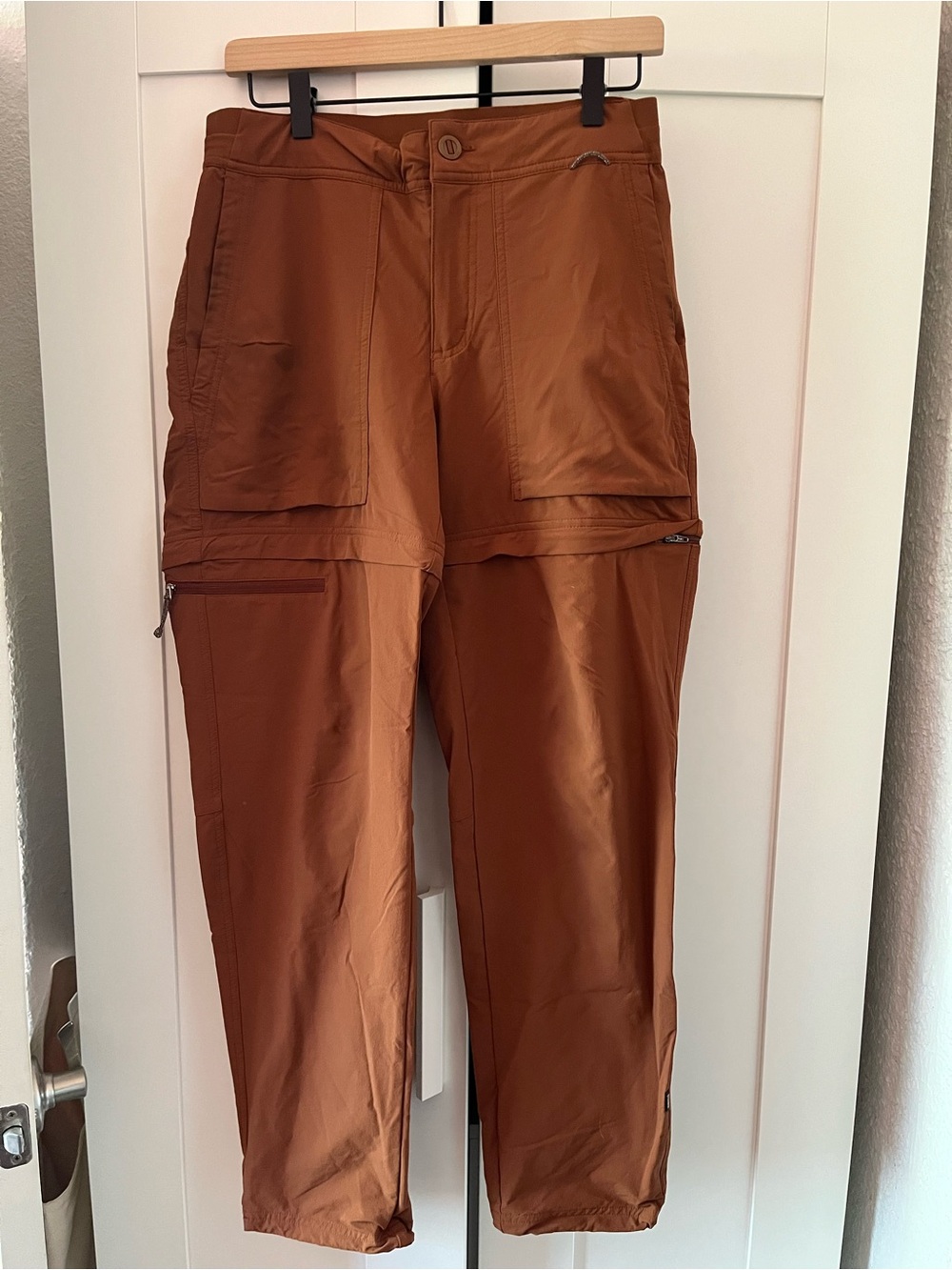 Women’s REI convertible Zip-Off Cargo Pants - Brown
